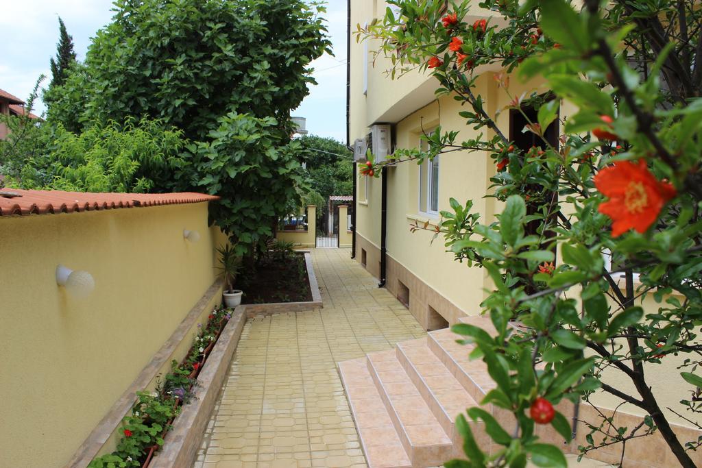 Zlatna Ribka Hotel